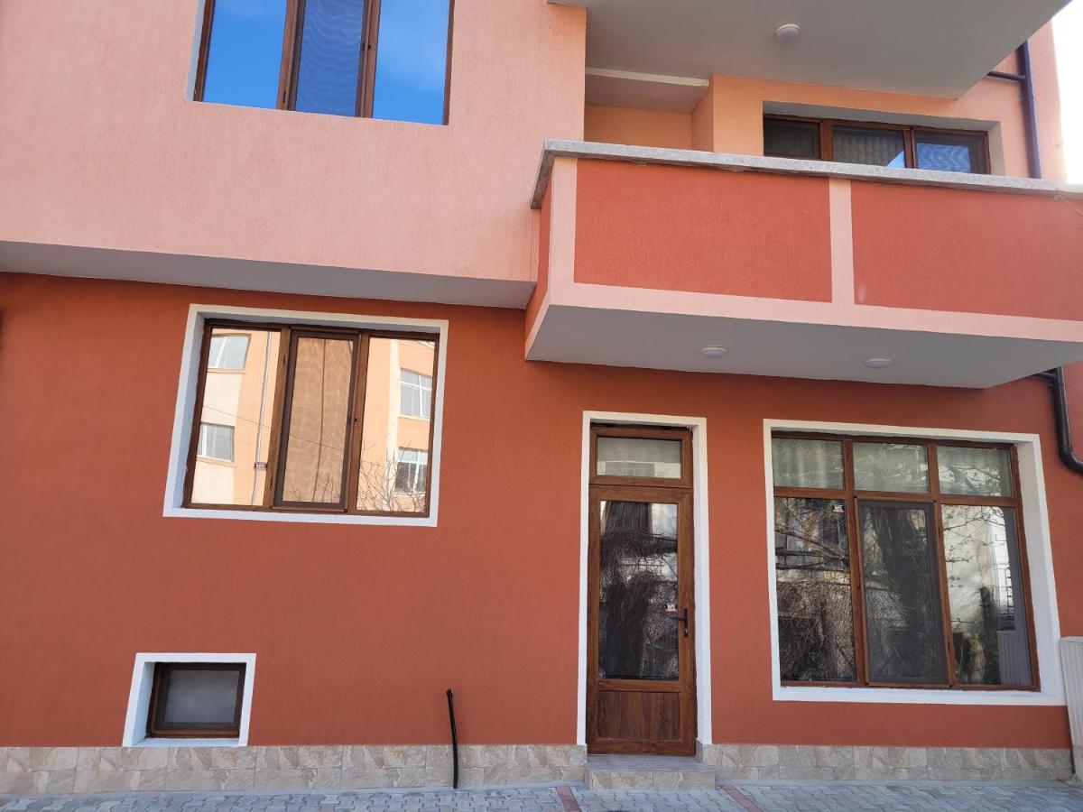Apartment китанови- за гости *